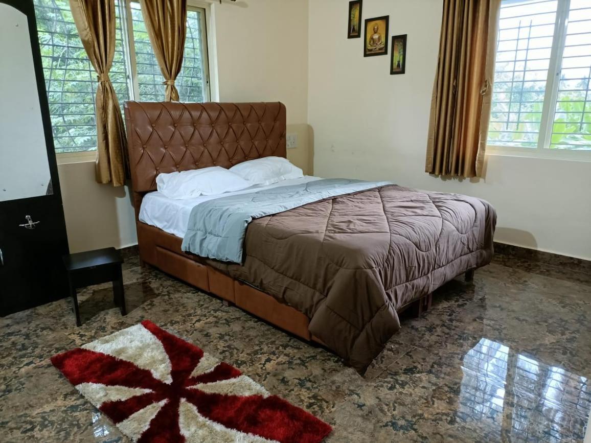 Saptami Hampi Homestay Exterior foto