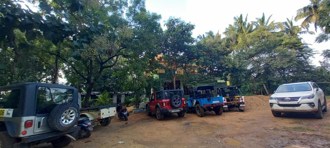 Saptami Hampi Homestay Exterior foto